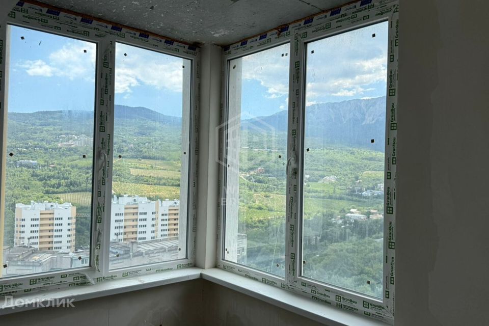 Продаётся 3-комнатная квартира, 97.5 м²