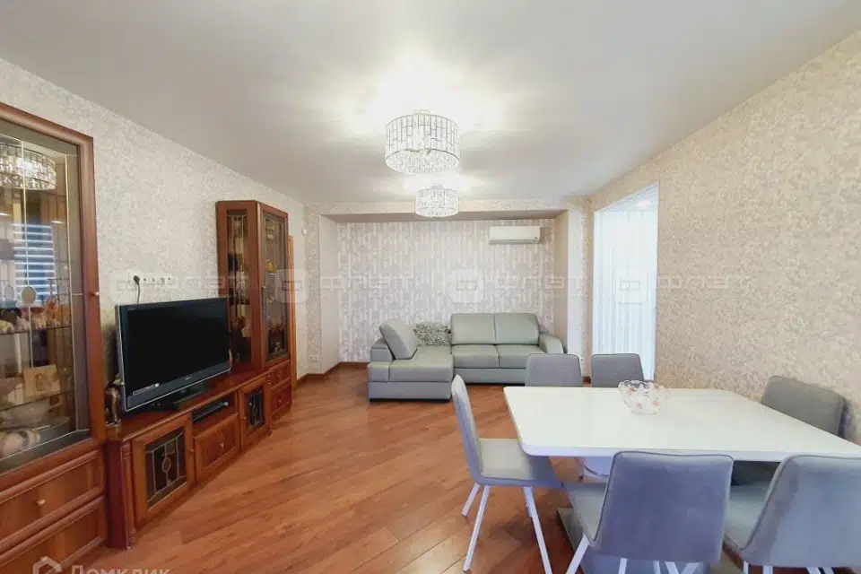Продаётся 3-комнатная квартира, 93.6 м²