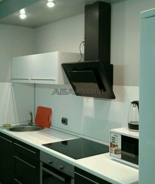 Сдаётся 2-комнатная квартира, 62 м²