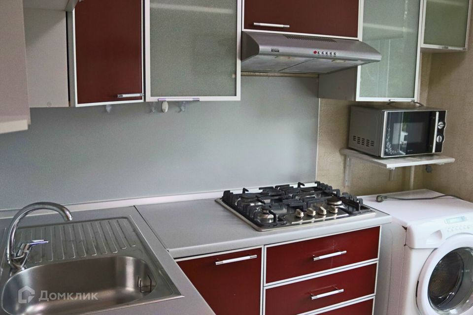Продаётся 1-комнатная квартира, 32 м²