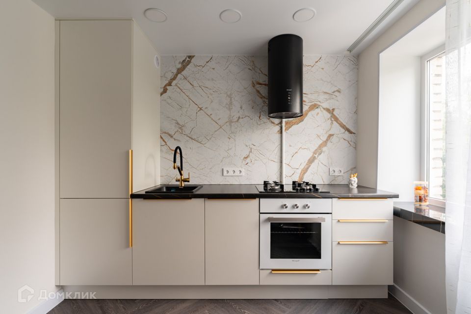 Продаётся 2-комнатная квартира, 50.2 м²