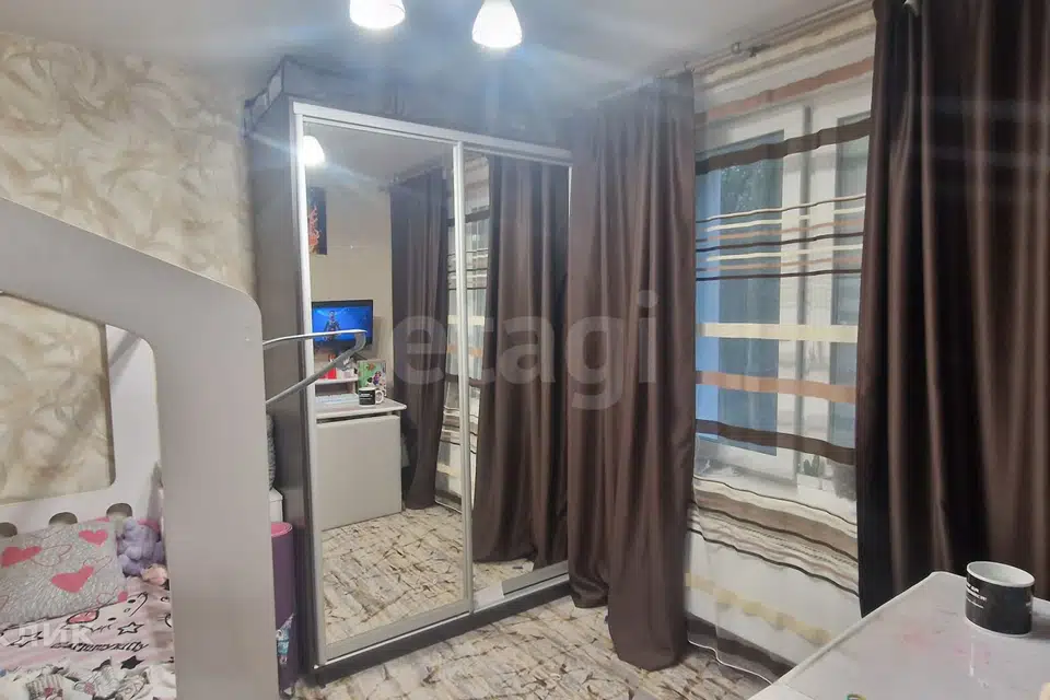 Продаётся 3-комнатная квартира, 51 м²