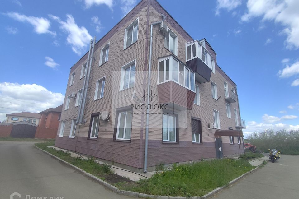 Продаётся 4-комнатная квартира, 103 м²
