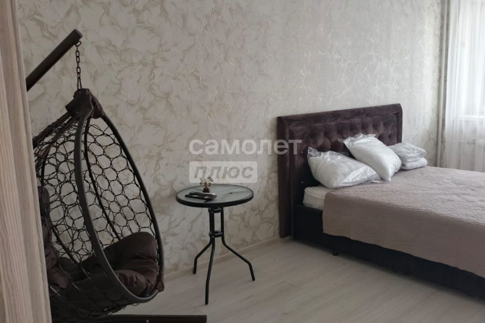 Продаётся 1-комнатная квартира, 50.3 м²