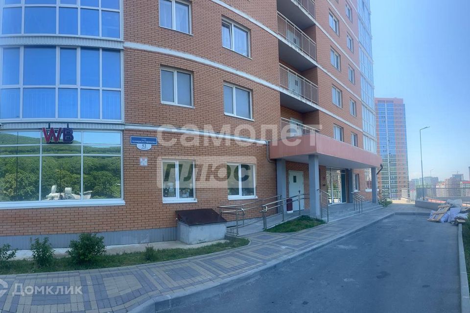 Продаётся 2-комнатная квартира, 60.4 м²