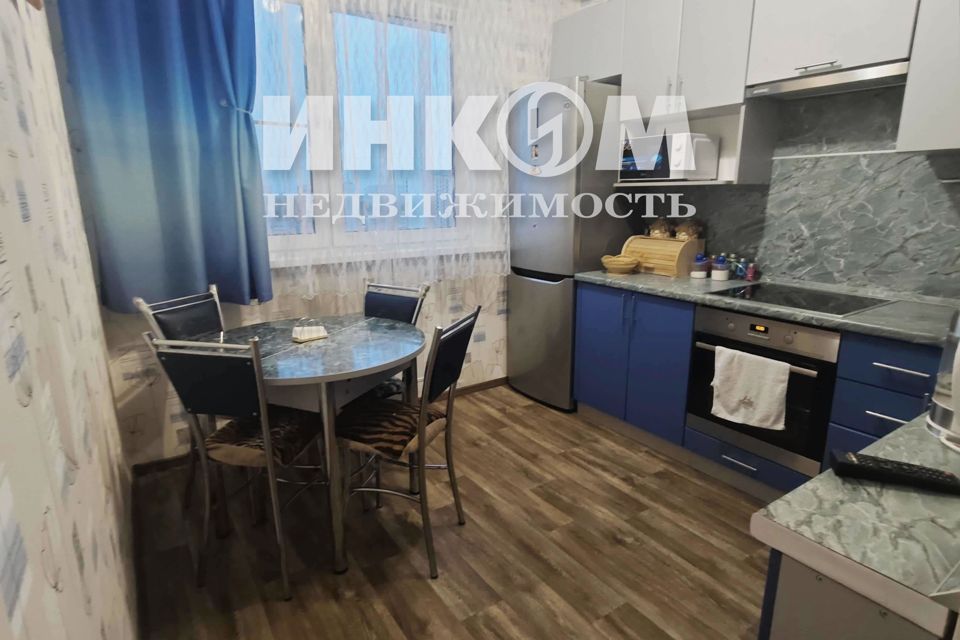 Сдаётся 1-комнатная квартира, 38 м²