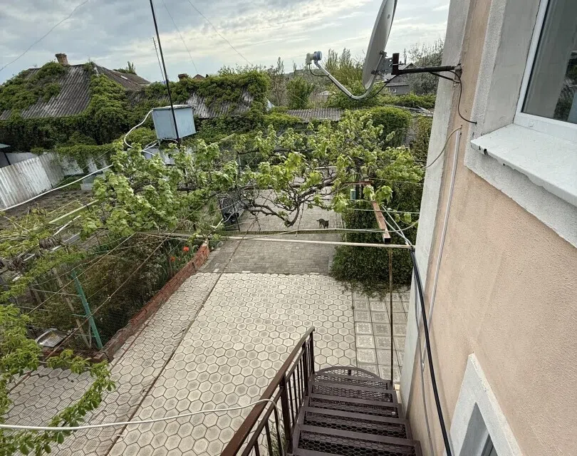 Продаётся 2-этажный дом, 180 м²