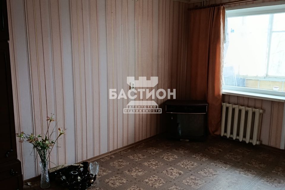 Продаётся 4-комнатная квартира, 69 м²