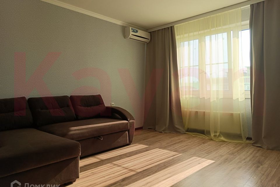 Сдаётся 1-комнатная квартира, 40 м²