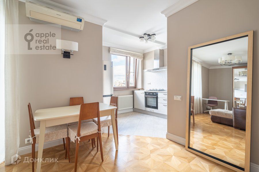 Сдаётся 2-комнатная квартира, 62 м²