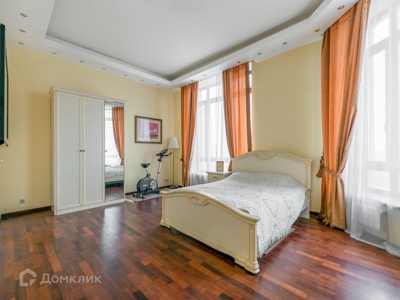 Сдаётся 2-комнатная квартира, 75 м²
