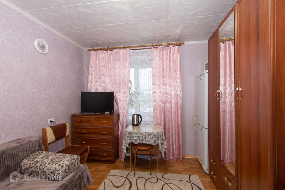 Продаётся комната в 1-комн. квартире, 10.7 м²