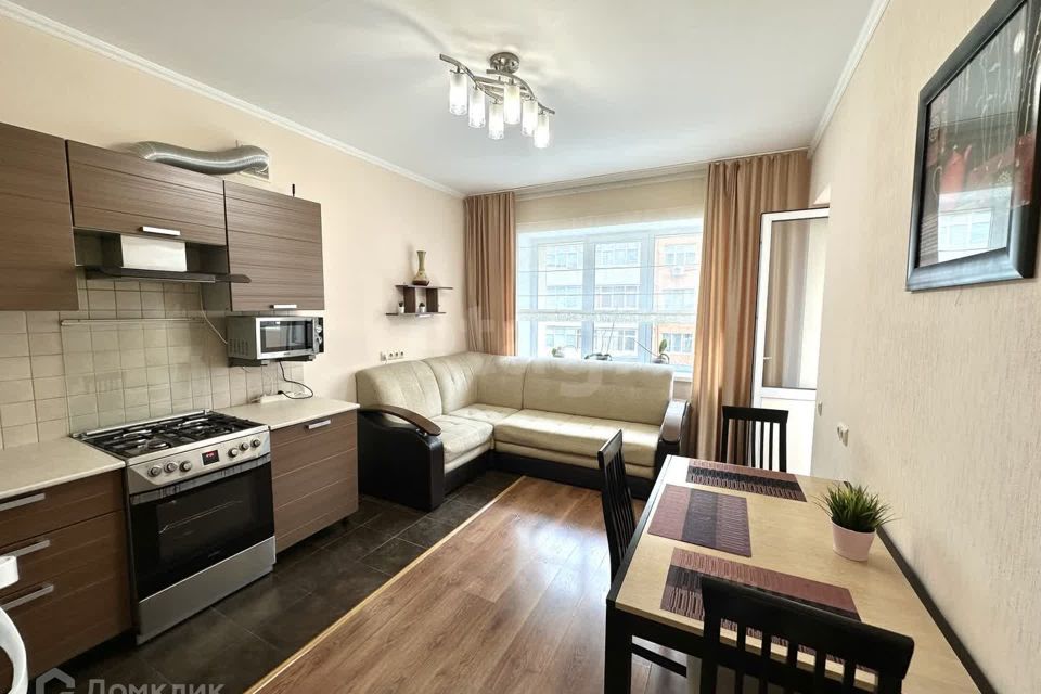 Продаётся 1-комнатная квартира, 48.3 м²