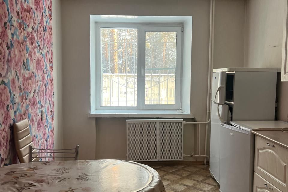 Продаётся 2-комнатная квартира, 65.5 м²