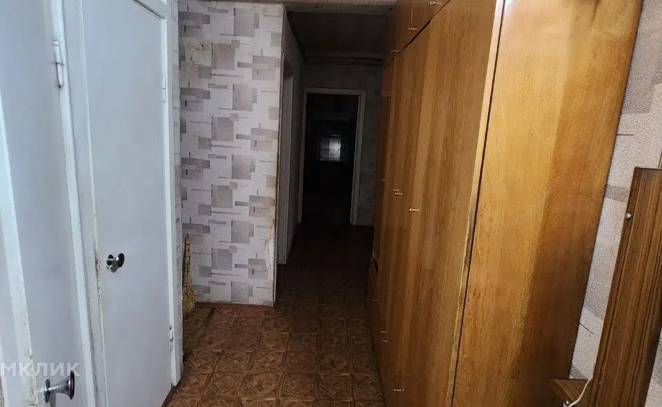 Продаётся 4-комнатная квартира, 67.7 м²