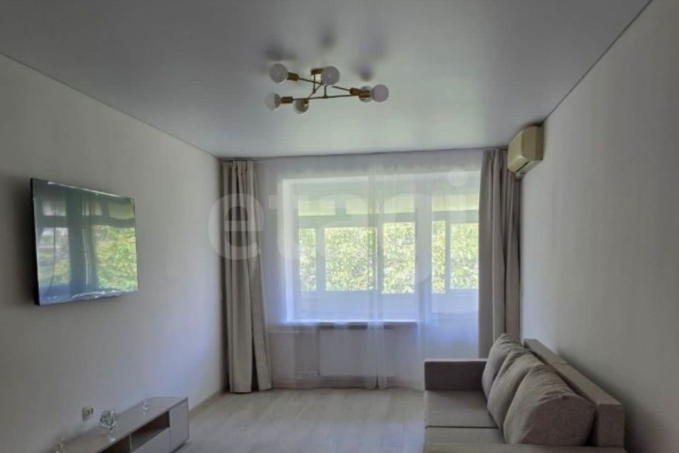 Сдаётся 3-комнатная квартира, 58.6 м²