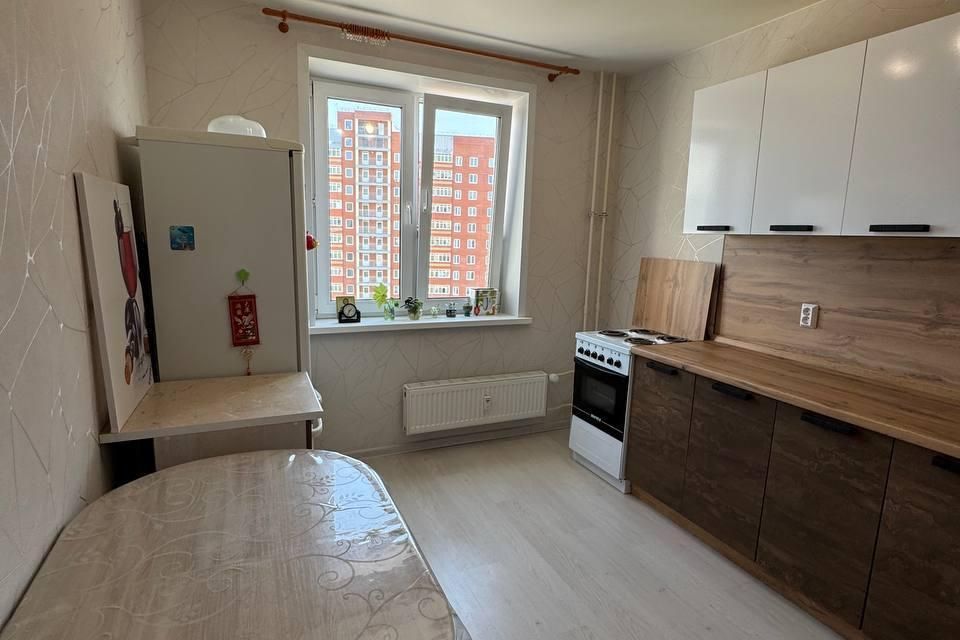 Продаётся 1-комнатная квартира, 40.8 м²