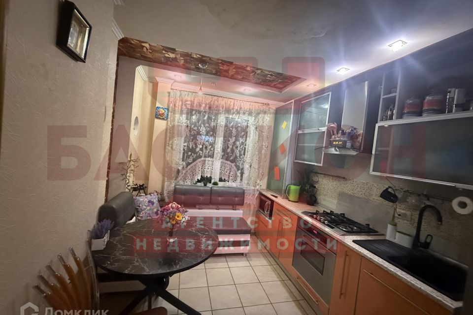 Продаётся 3-комнатная квартира, 71.3 м²