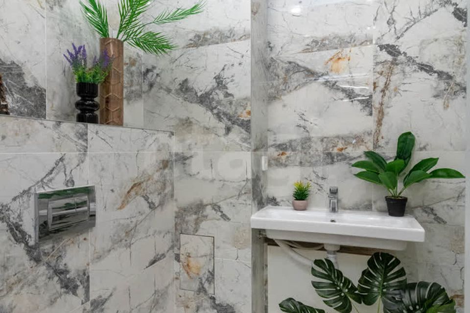 Продаётся 2-комнатная квартира, 68.9 м²