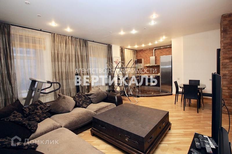 Сдаётся 2-комнатная квартира, 79 м²
