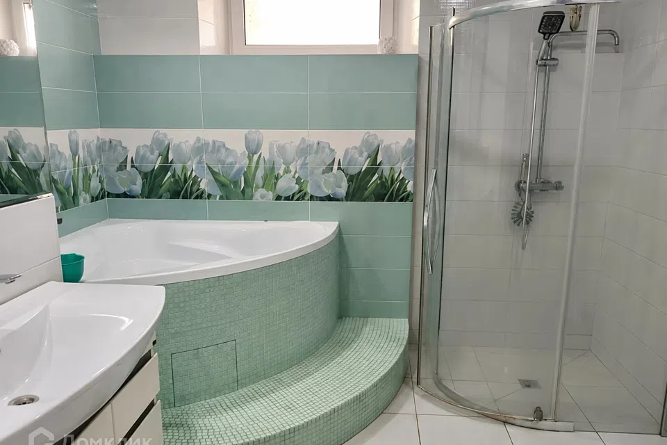 Продаётся 2-этажный дом, 140 м²