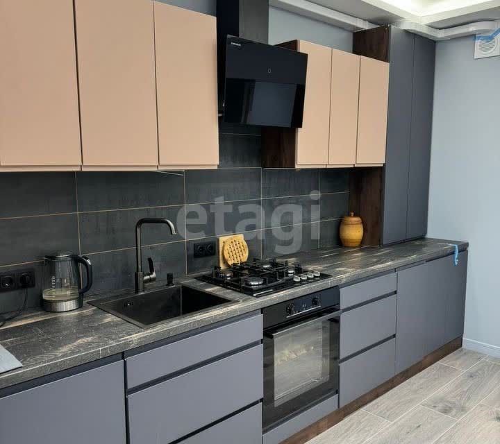 Продаётся 1-комнатная квартира, 44.7 м²
