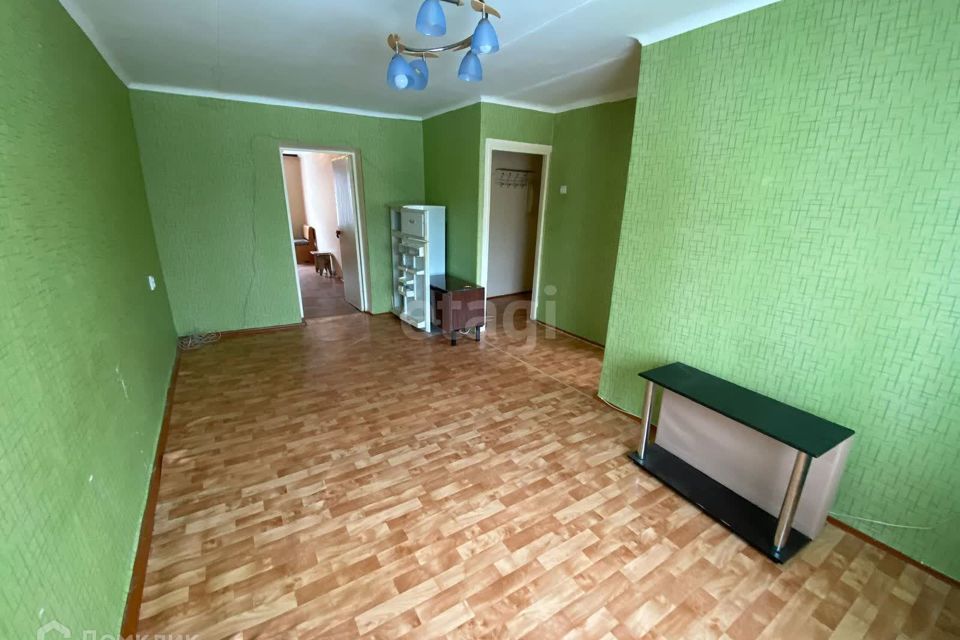 Продаётся 2-комнатная квартира, 42.8 м²