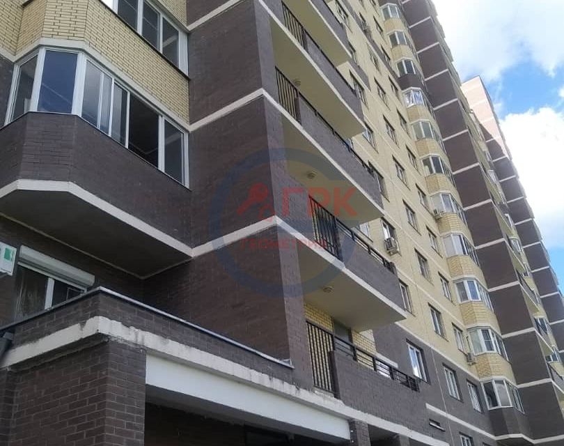 Продаётся 1-комнатная квартира, 37.5 м²