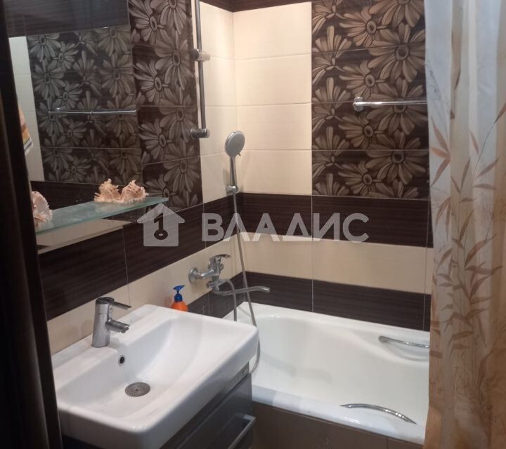 Продаётся 2-комнатная квартира, 60.3 м²