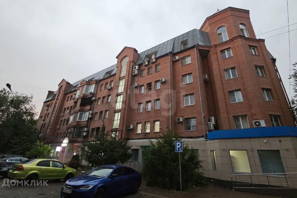 Продаётся 2-комнатная квартира, 61 м²