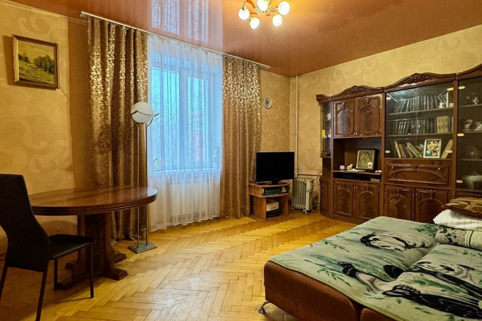 Продаётся 2-комнатная квартира, 57 м²