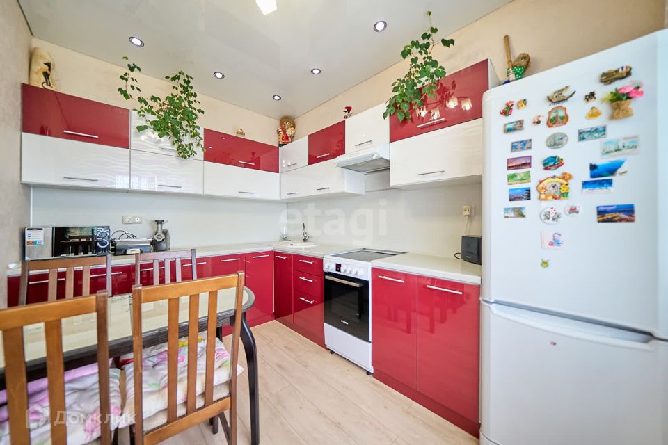 Продаётся 2-комнатная квартира, 41.8 м²