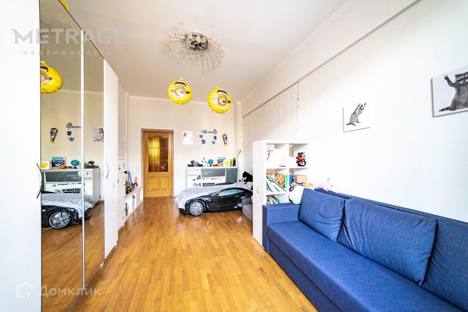 Продаётся 3-комнатная квартира, 76.1 м²