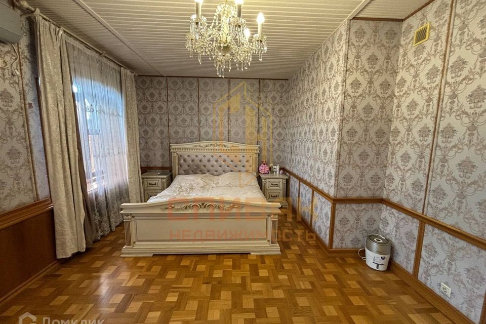 Продаётся 2-этажный дом, 500 м²