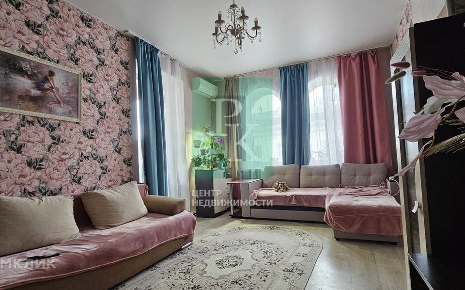Продаётся 2-комнатная квартира, 62.5 м²