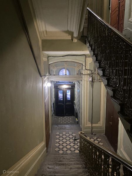 Продаётся комната в 6-комн. квартире, 15.6 м²