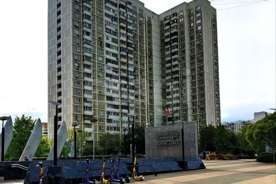 Продаётся 4-комнатная квартира, 98.1 м²