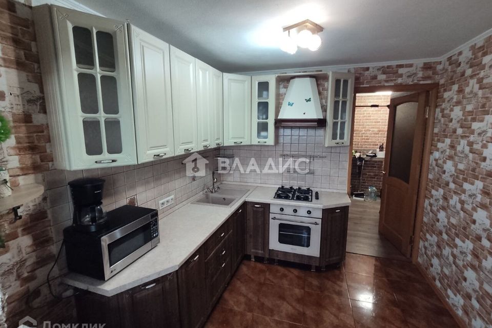 Продаётся 3-комнатная квартира, 70 м²