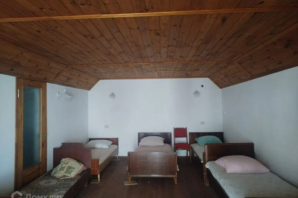 Продаётся 3-этажный дом, 454.4 м²