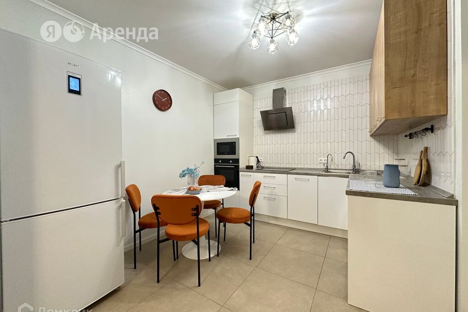 Сдаётся 2-комнатная квартира, 57 м²