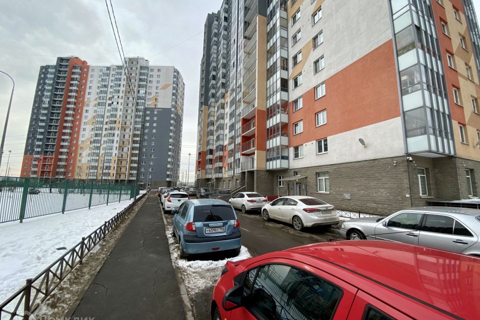 Продаётся 1-комнатная квартира, 36.7 м²
