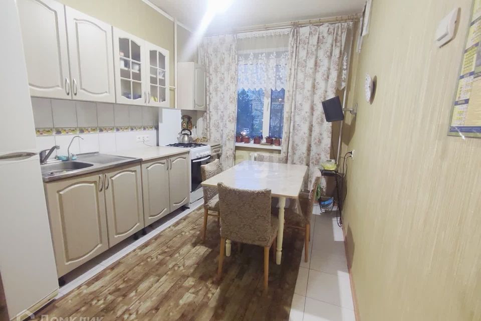 Продаётся 3-комнатная квартира, 63.5 м²