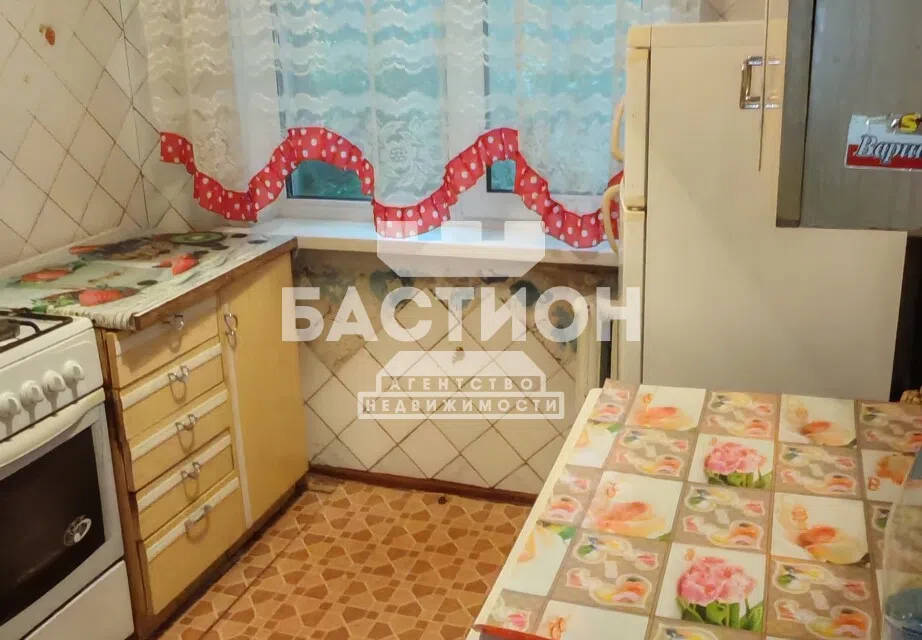 Продаётся 3-комнатная квартира, 61.2 м²