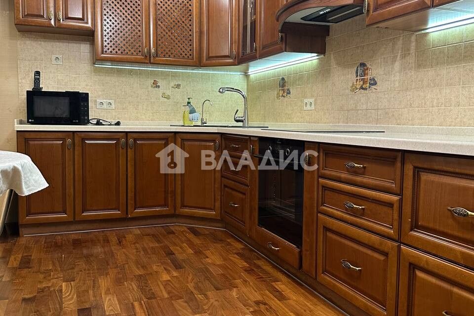 Сдаётся 3-комнатная квартира, 100 м²