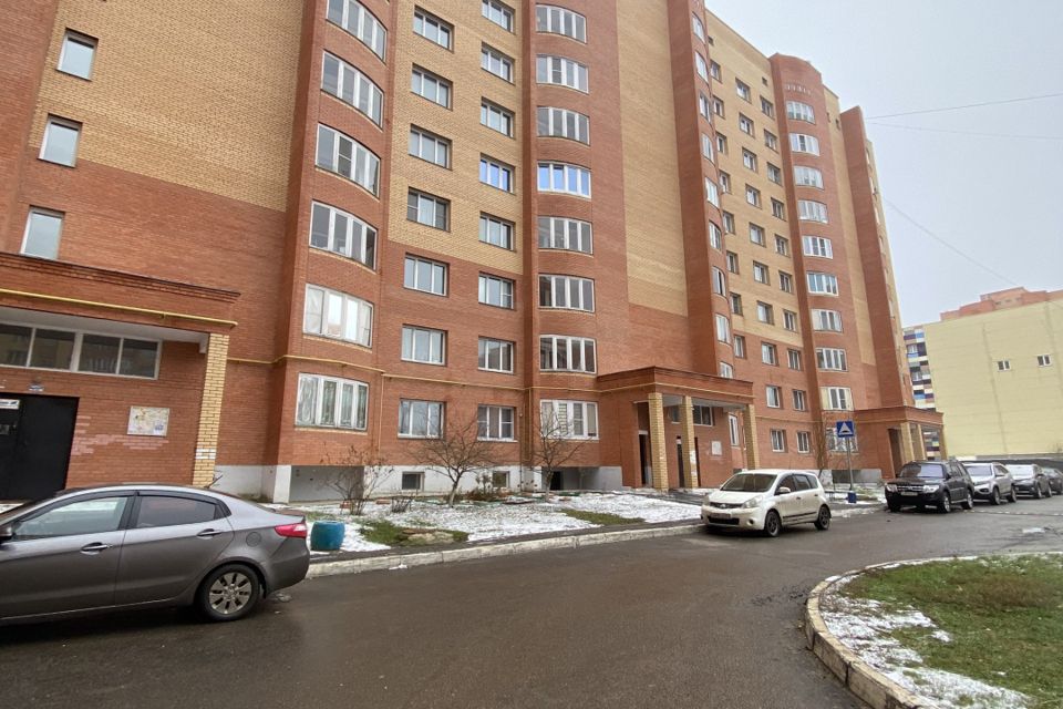 Продаётся 2-комнатная квартира, 64 м²