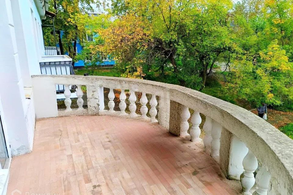 Продаётся 3-комнатная квартира, 70.5 м²