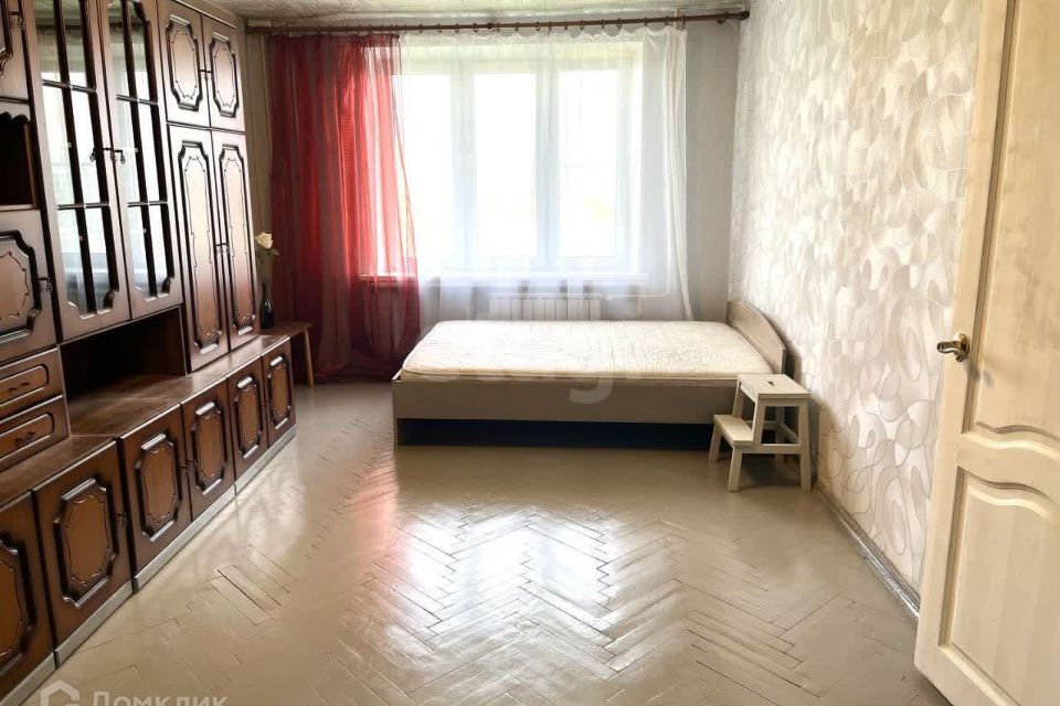 Продаётся 1-комнатная квартира, 32 м²