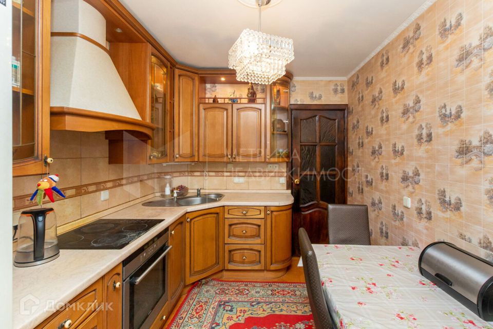 Продаётся 4-комнатная квартира, 80 м²