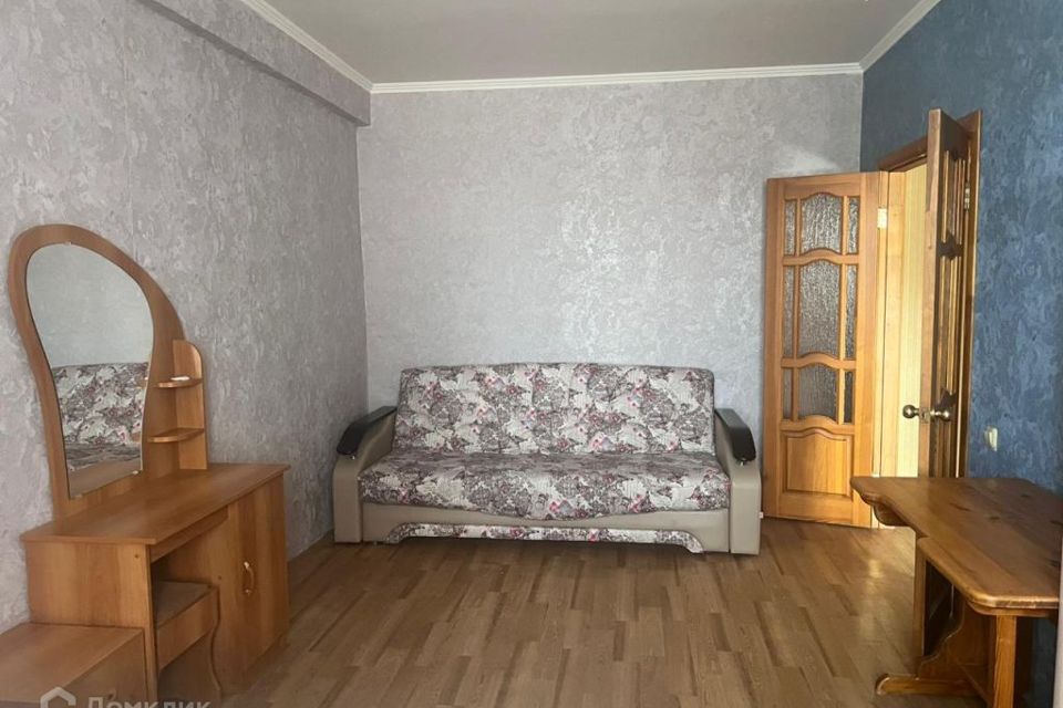 Продаётся 1-комнатная квартира, 43 м²