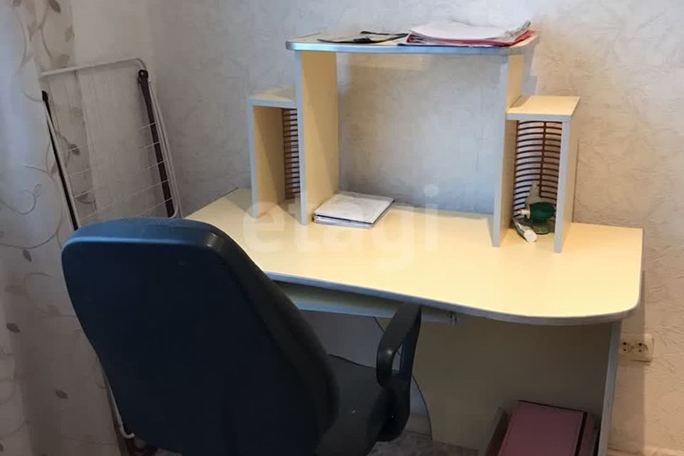 Сдаётся комната в 2-комн. квартире, 54 м²